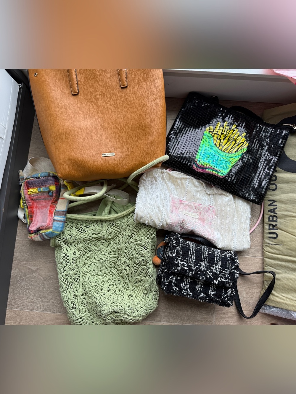 Clearance Bundle Sale - Classic Women’s Shoulder Tote